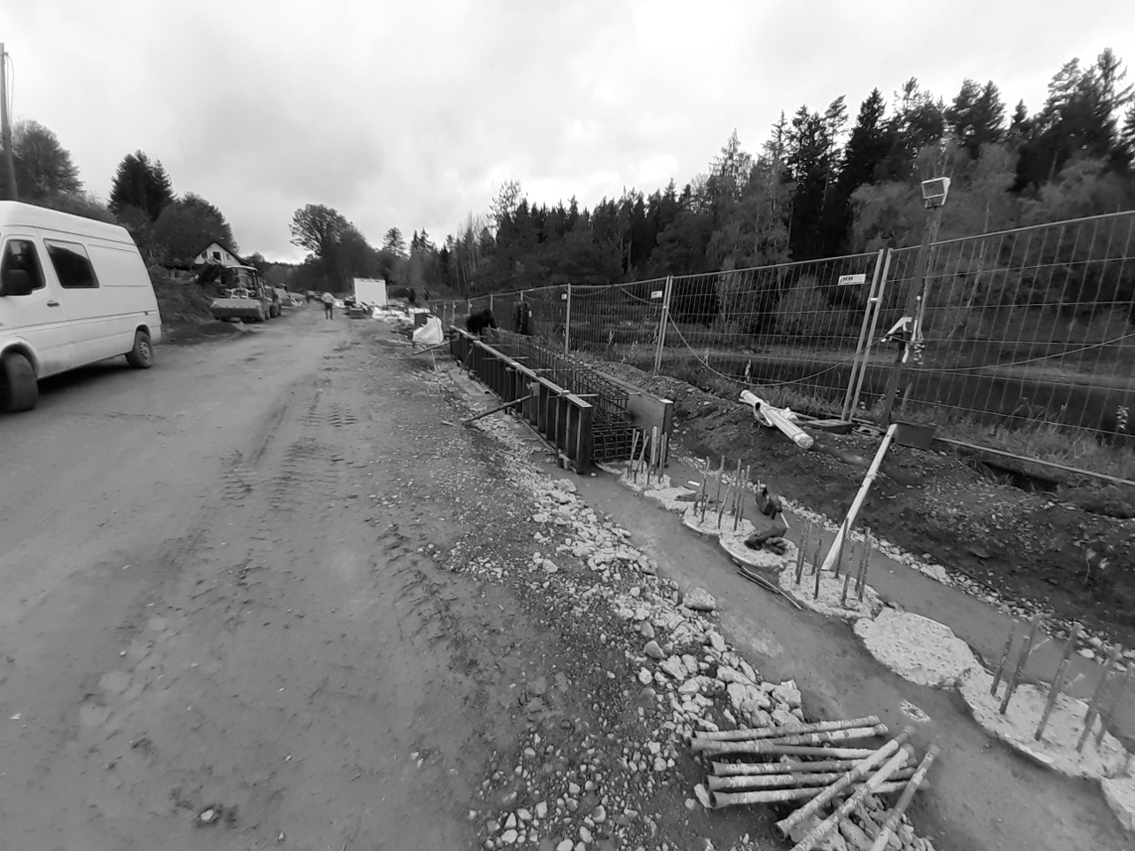 Modernisierung der historischen grenzüberschreitenden Straßenverbindung Bad Elster S 306 – Hranice III/2172 Modernisierung der historischen grenzüberschreitenden Straßenverbindung Bad Elster S 306 – Hranice III/2172