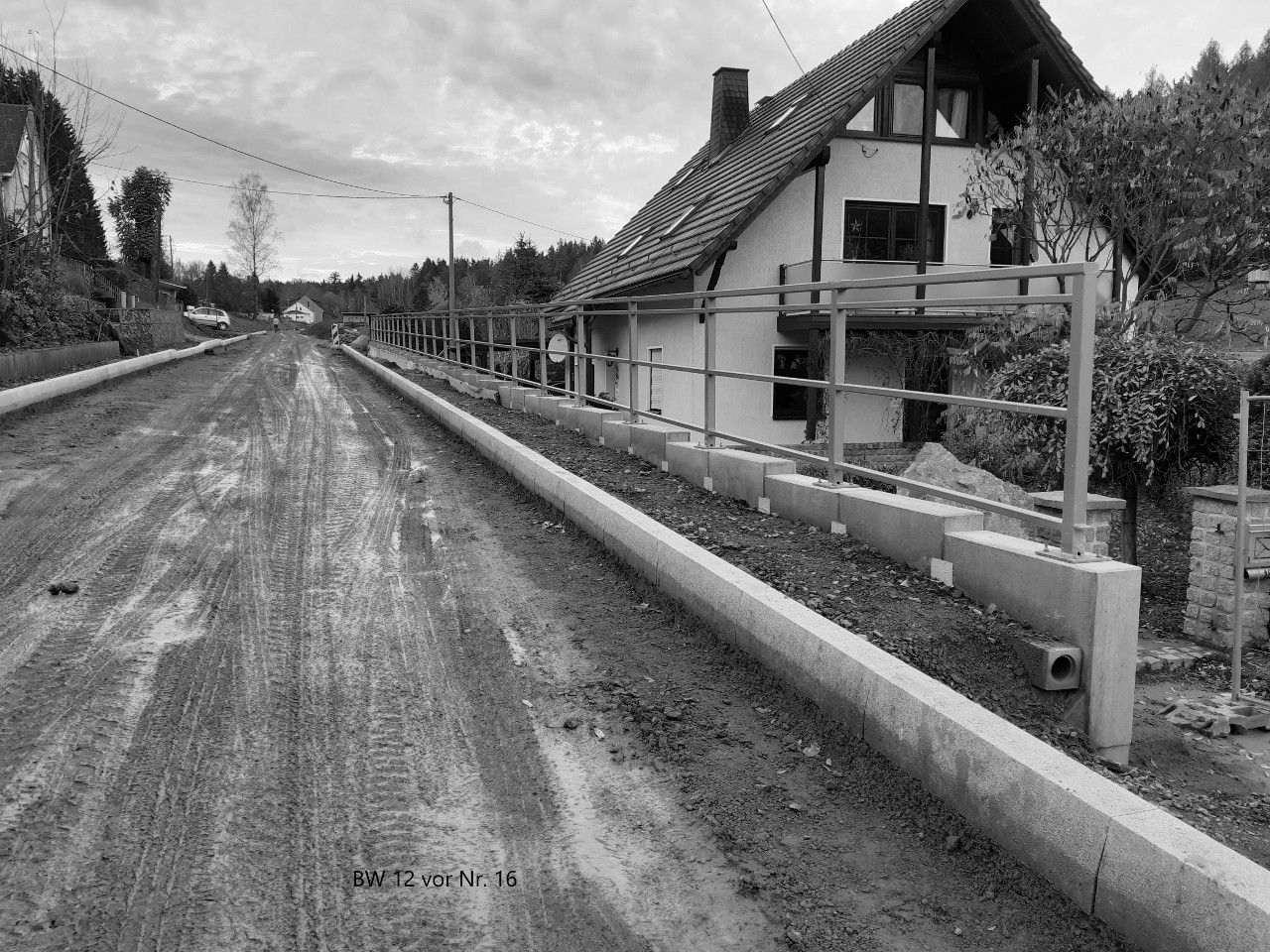 Modernisierung der historischen grenzüberschreitenden Straßenverbindung Bad Elster S 306 – Hranice III/2172 Modernisierung der historischen grenzüberschreitenden Straßenverbindung Bad Elster S 306 – Hranice III/2172