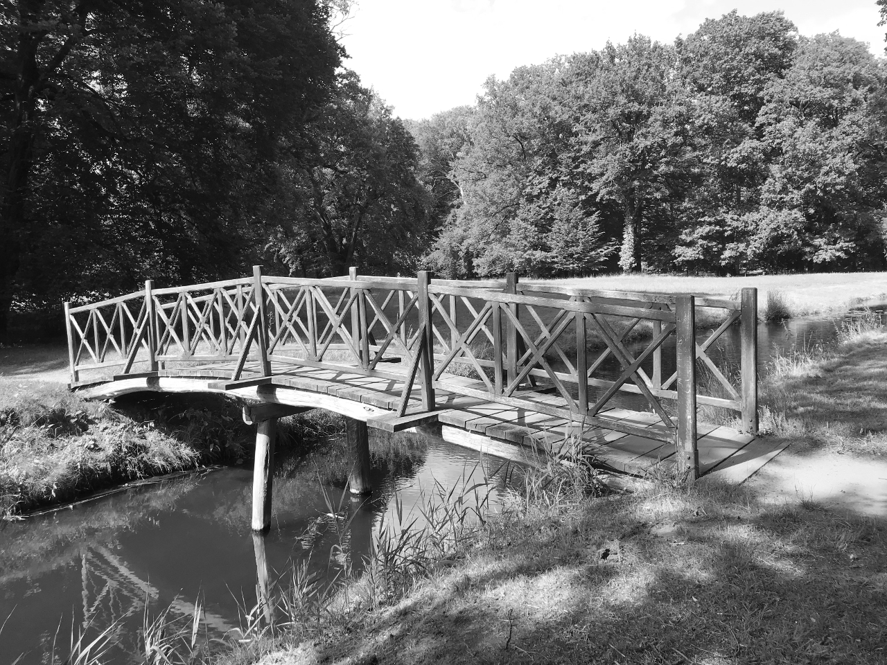 Ersatzneubau Schilfseebrücke im Park Branitz